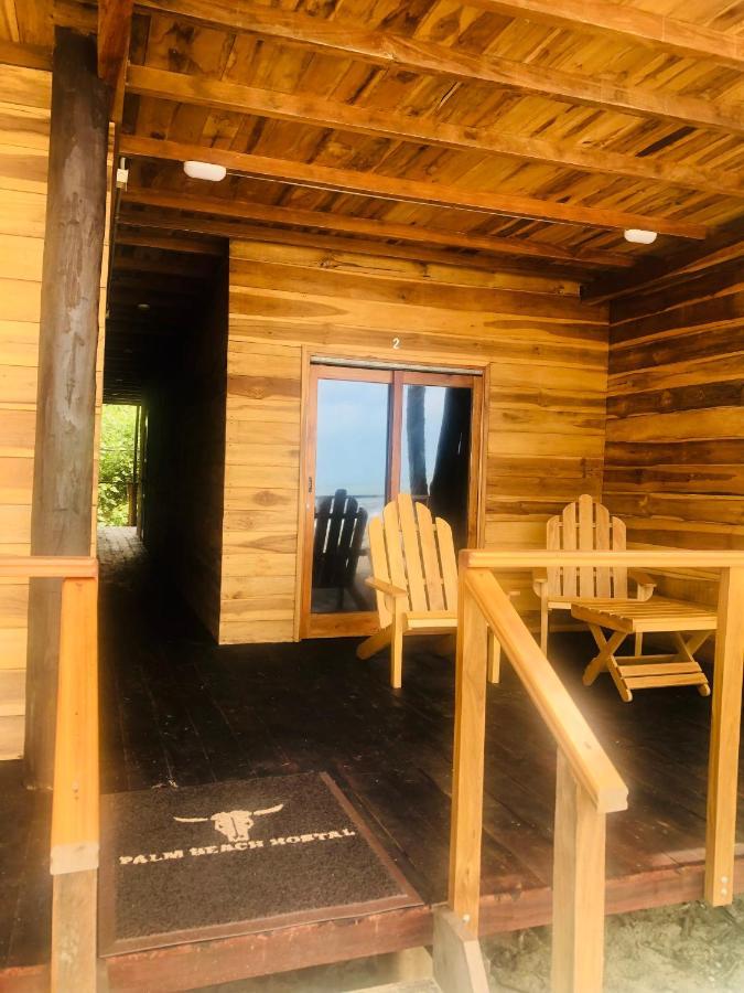 Palm Beach Hostal Гуачака Экстерьер фото