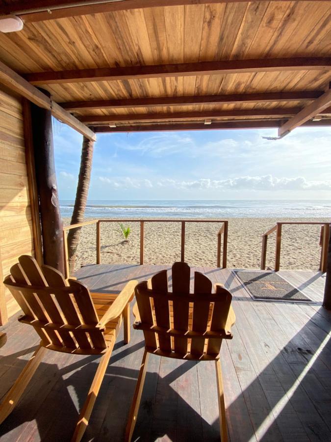 Palm Beach Hostal Гуачака Экстерьер фото