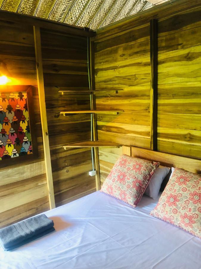 Palm Beach Hostal Гуачака Экстерьер фото