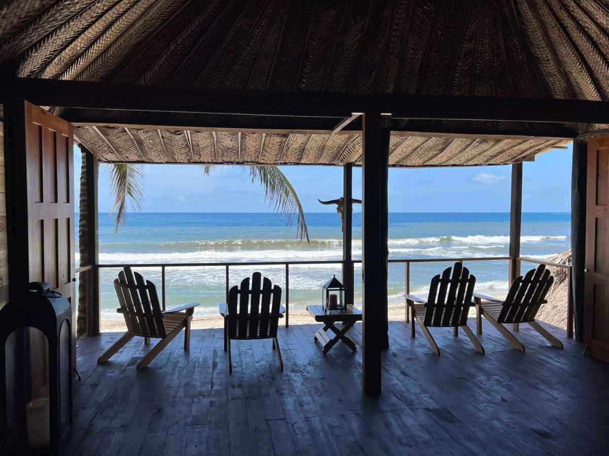 Palm Beach Hostal Гуачака Экстерьер фото